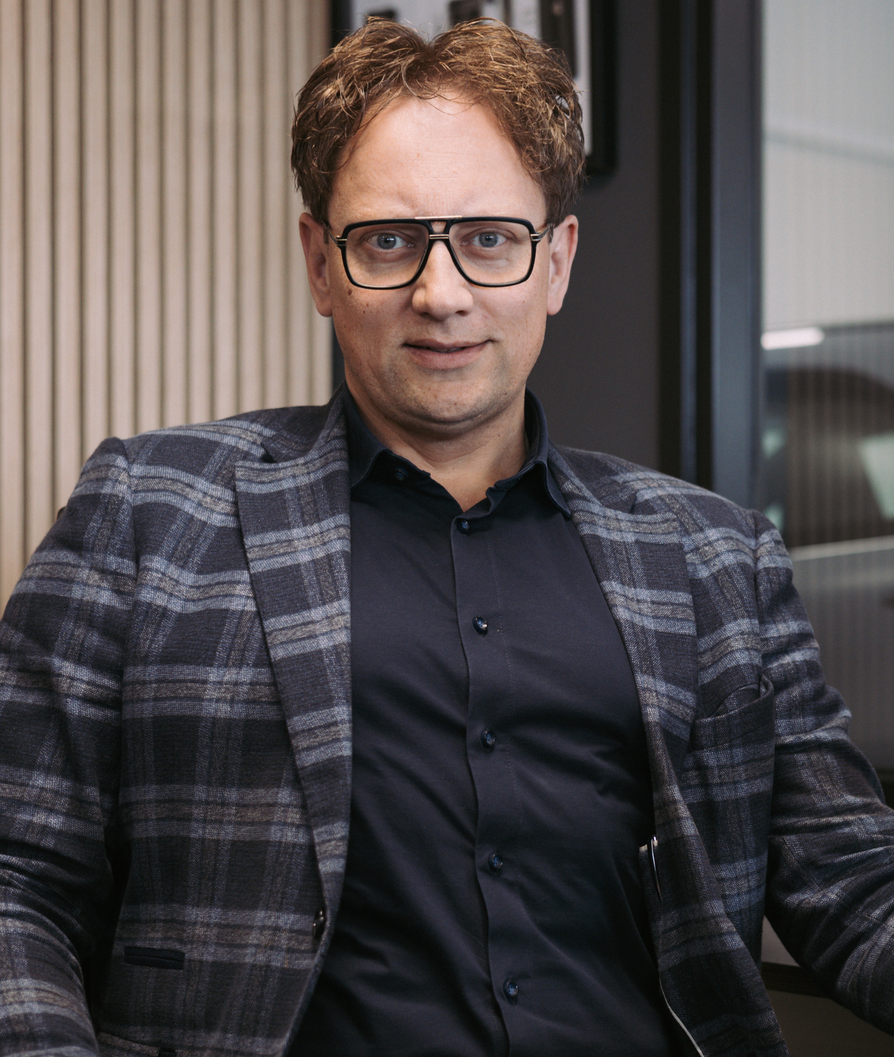 Gallery gallery_images_4_0_17737473002029802692.jpg Jauke Flikweert | Auto Flikweert